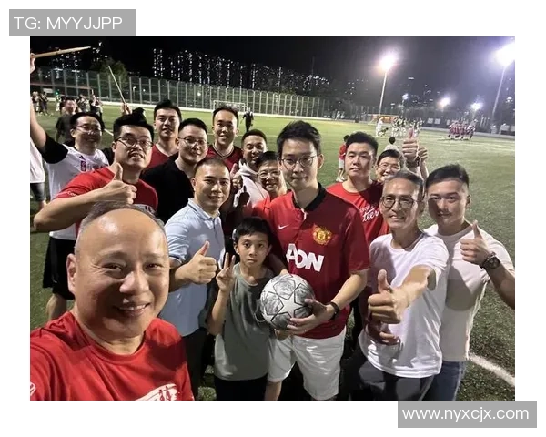 足球明星亲临现场观赛的精彩时刻与背后故事揭秘 足球明星亲临现场观赛的精彩时刻与背后故事揭秘