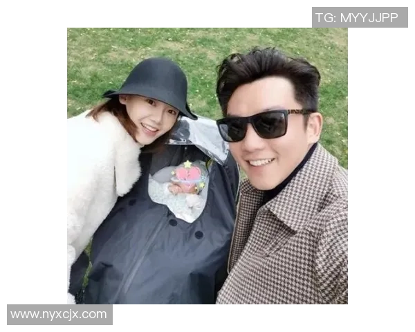 足球明星喜迎女儿降临家庭幸福瞬间温馨时刻尽显父爱光辉