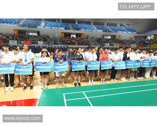 重庆羽毛球队在联合会杯中的拼搏历程与荣耀时刻回顾 重庆羽毛球队在联合会杯中的拼搏历程与荣耀时刻回顾